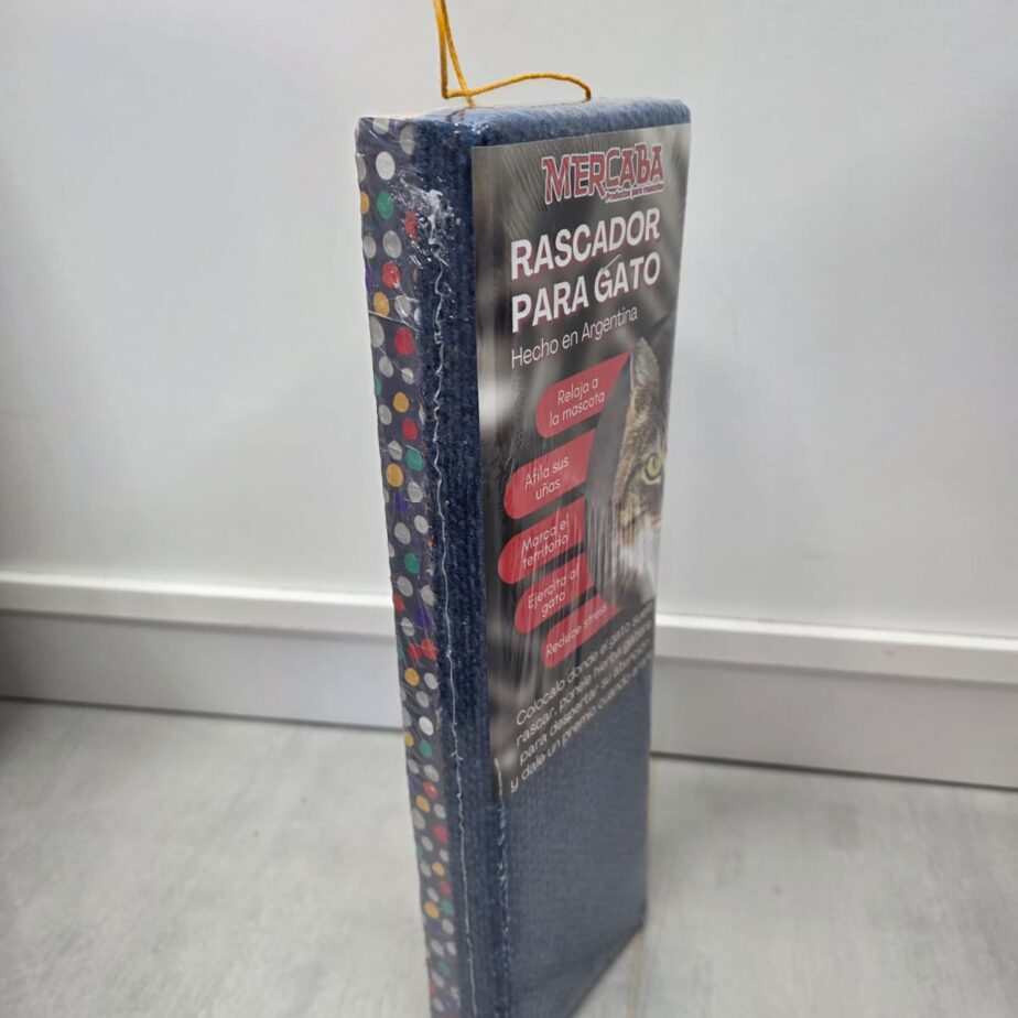 Rascador con alfombrita